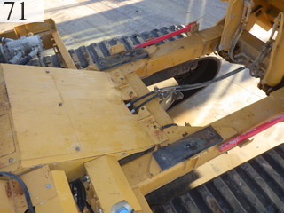 Used Construction Machine Used MITSUBISHI MITSUBISHI Crawler carrier Crawler Dump Rotating MST-2200VDR