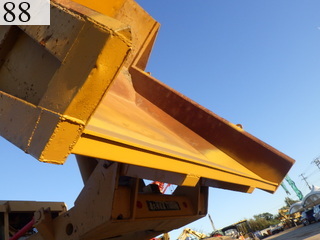 Used Construction Machine Used MITSUBISHI MITSUBISHI Crawler carrier Crawler Dump Rotating MST-2200VDR