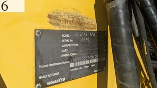 中古建設機械 中古 コマツ KOMATSU モーターグレーダー アーティキュレート式 GD405A-3E0