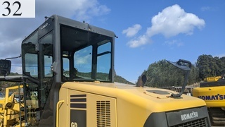 中古建設機械 中古 コマツ KOMATSU モーターグレーダー アーティキュレート式 GD405A-3E0