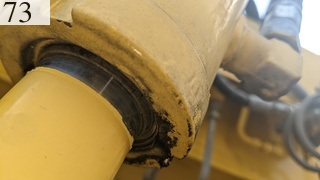 中古建設機械 中古 コマツ KOMATSU モーターグレーダー アーティキュレート式 GD405A-3E0