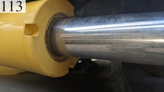 中古建設機械 中古 コマツ KOMATSU モーターグレーダー アーティキュレート式 GD405A-3E0