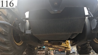 中古建設機械 中古 コマツ KOMATSU モーターグレーダー アーティキュレート式 GD405A-3E0
