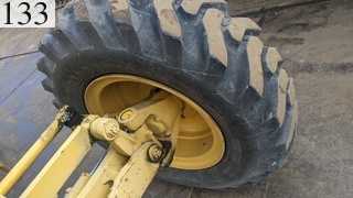 中古建設機械 中古 コマツ KOMATSU モーターグレーダー アーティキュレート式 GD405A-3E0