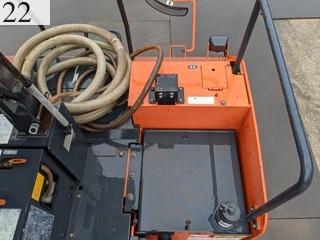 Used Construction Machine Used HITACHI HITACHI Roller Tire rollers ZC220P-5