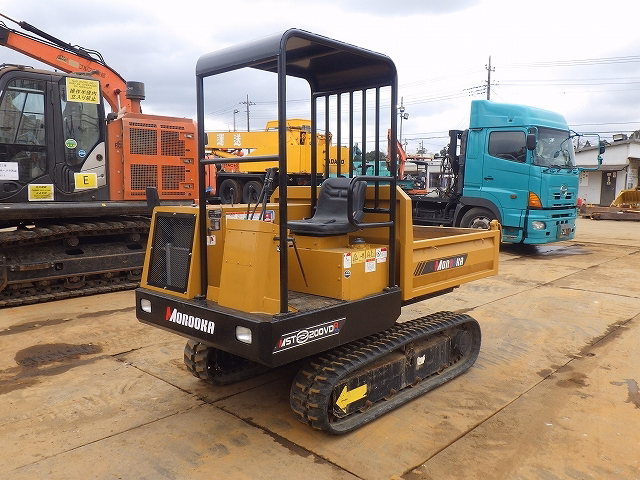 Used Construction Machine Used MOROOKA Crawler carrier Crawler Dump Rotating MST-200VDR Photos