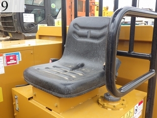 Used Construction Machine Used MOROOKA MOROOKA Crawler carrier Crawler Dump Rotating MST-200VDR