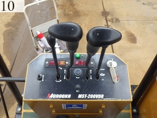 Used Construction Machine Used MOROOKA MOROOKA Crawler carrier Crawler Dump Rotating MST-200VDR