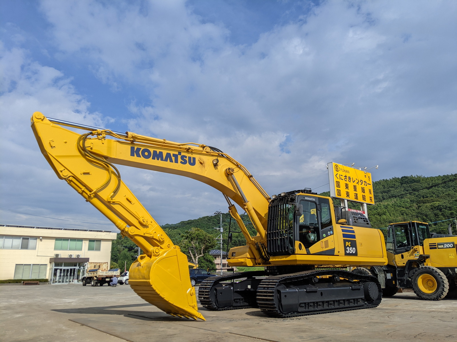 中古建設機械 中古 コマツ KOMATSU 油圧ショベル・バックホー １．０立米以上 PC350-11