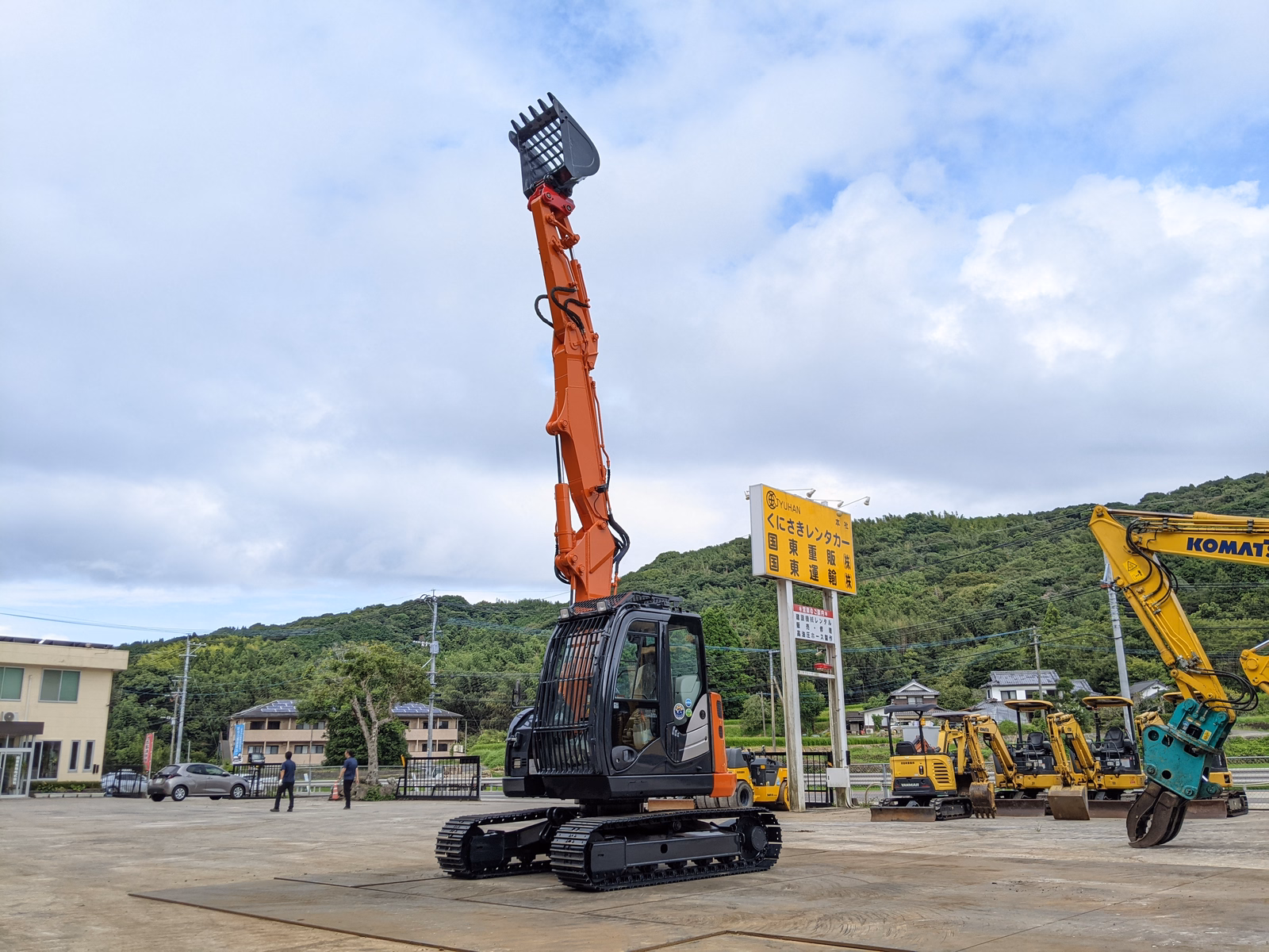 Used Construction Machine Used HITACHI Demolition excavators Long front ZX75USK-5B Photos