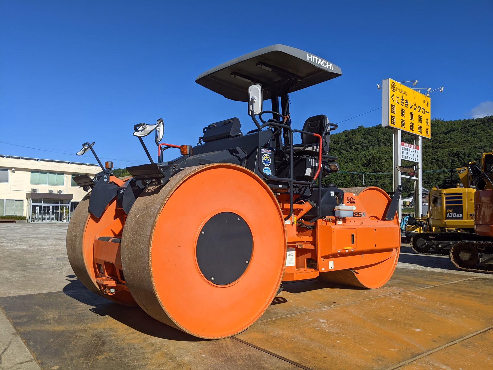 Used Construction Machine Used HITACHI Roller Macadam rollers ZC125M-5 Photos