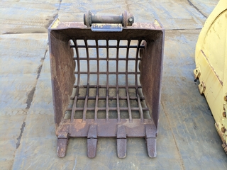 中古建設機械 中古 MVA バケット 標準バケット SH135X-SKELETON-BUCKET 写真