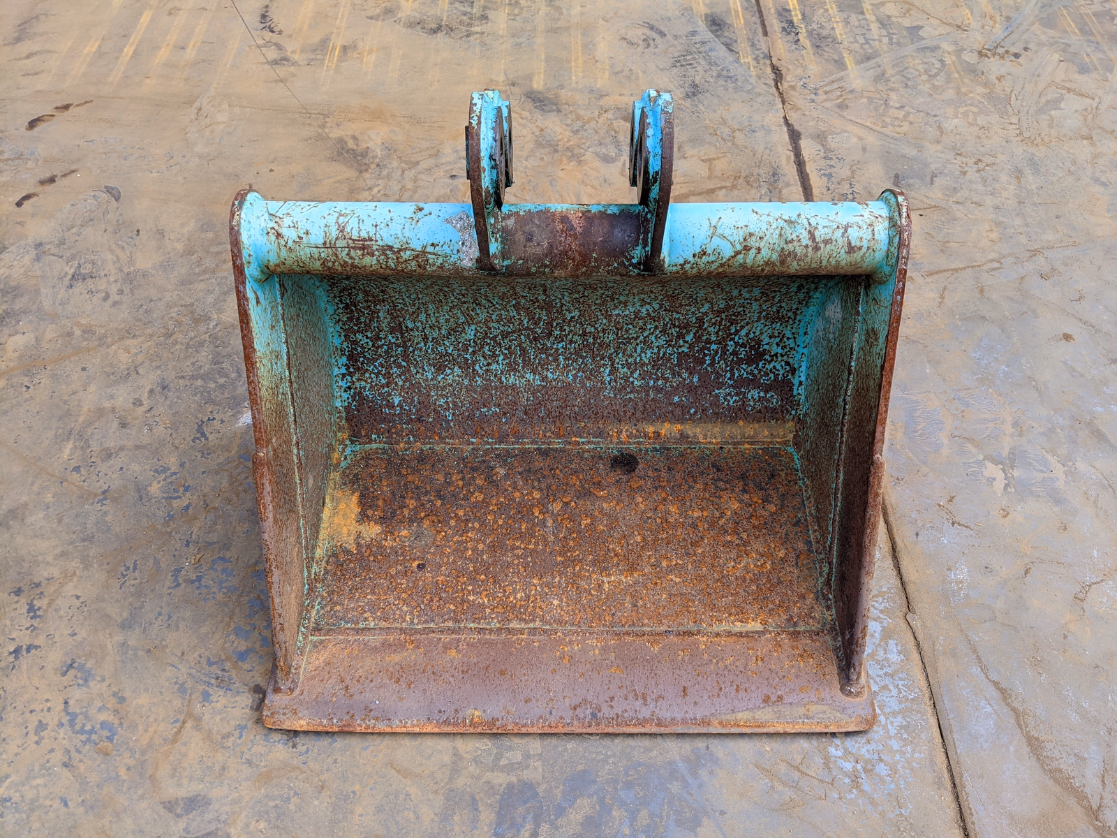 Used Construction Machine Used KOBELCO Bucket Slope bucket SK17SR-5 Slope bucket Photos