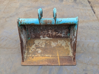 中古建設機械 中古 コベルコ建機 バケット 法面バケット SK17SR-5-SLOPE-BUCKET 写真