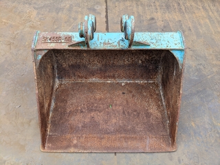 中古建設機械 中古 コベルコ建機 バケット 法面バケット SK45SR-6E-SLOPE-BUCKET 写真