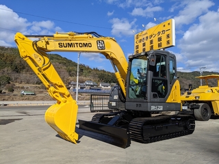 中古建設機械 中古 住友建機 油圧ショベル・バックホー ０．２－０．３立米 SH75X-7 写真