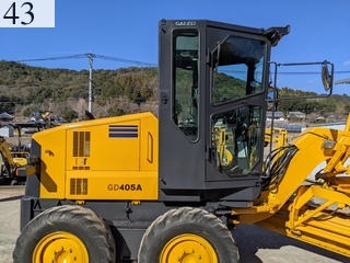 中古建設機械 中古 コマツ KOMATSU モーターグレーダー アーティキュレート式 GD405A-3Y