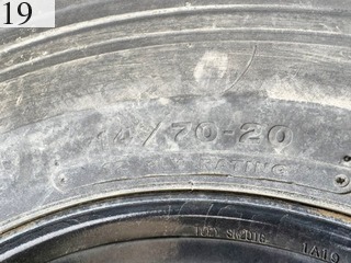 中古建設機械 中古 酒井重工業 SAKAI ローラー タイヤローラー TZ704