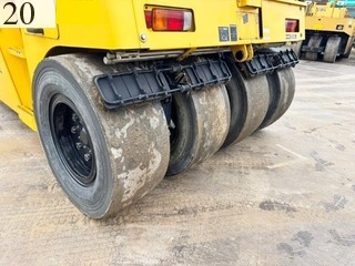 中古建設機械 中古 酒井重工業 SAKAI ローラー タイヤローラー TZ704